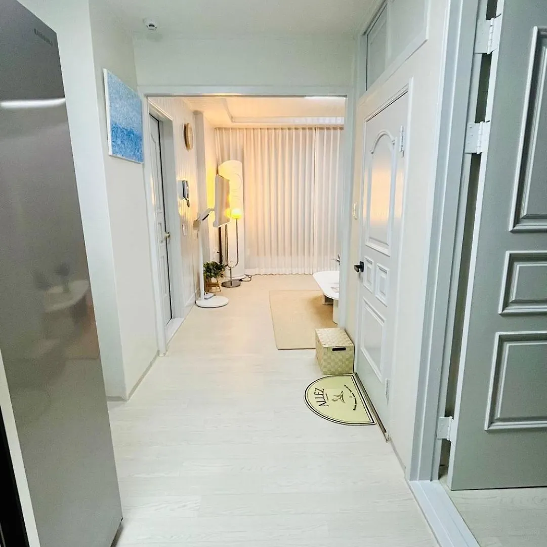 Big Star Stay Busan Villa