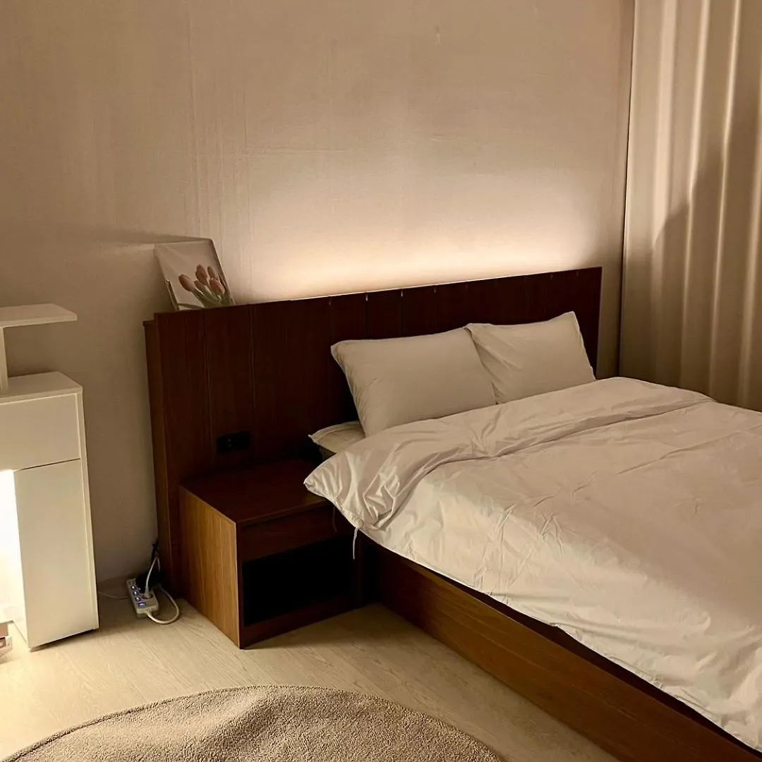 Big Star Stay Busan
