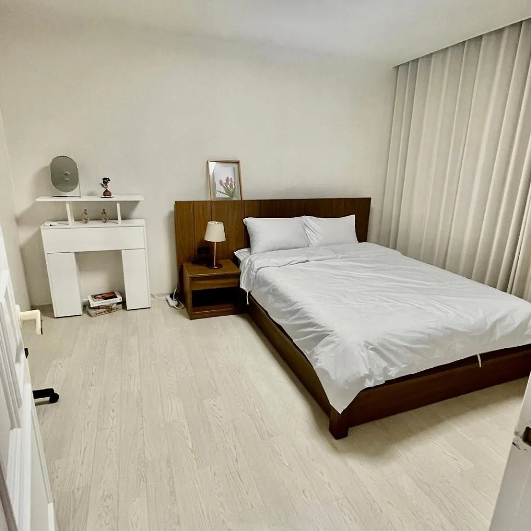 Big Star Stay Busan